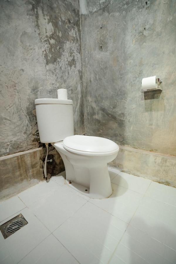 Waiwas Hostel Kuta  Kültér fotó